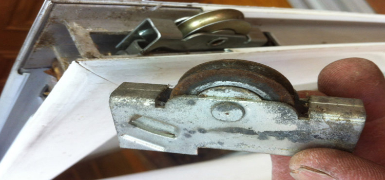 screen door roller repair in Beverly Hills